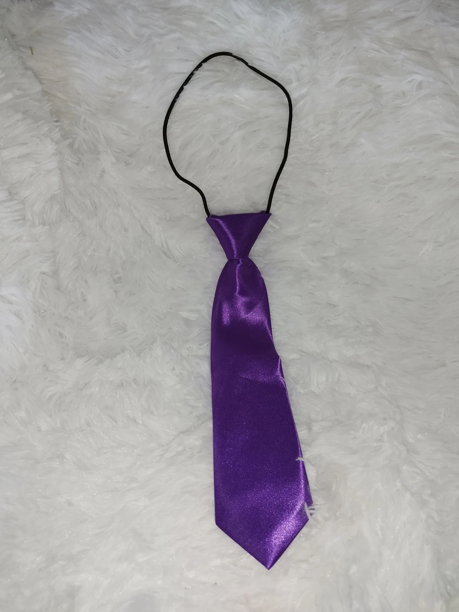 Cravate facile à enfiler violette 